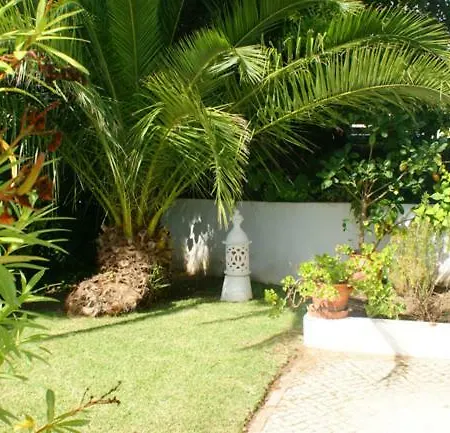 Sleeps 6 Pool Air Con Wifi *