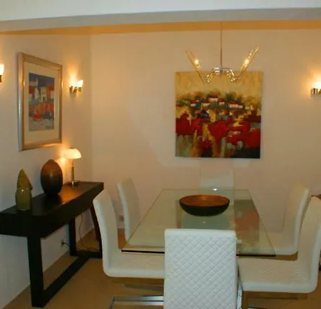 Sleeps 6 Pool Air Con Wifi * Vale do Lobo