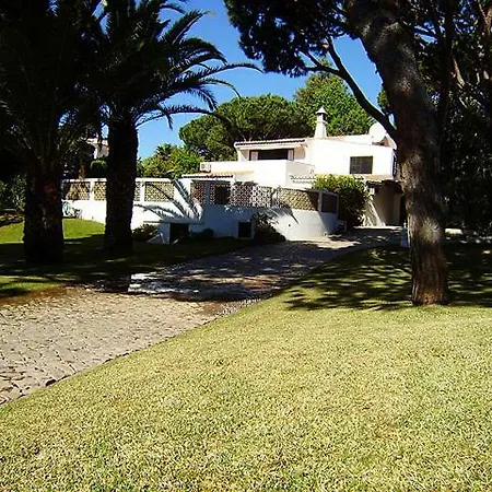 Sleeps 6 Pool Air Con Wifi Villa
